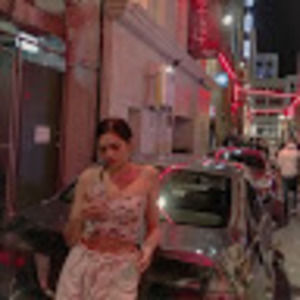 Meet your Posher, Hine